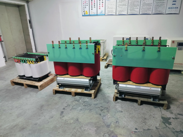 成县KS11-1000KVA矿用变压器